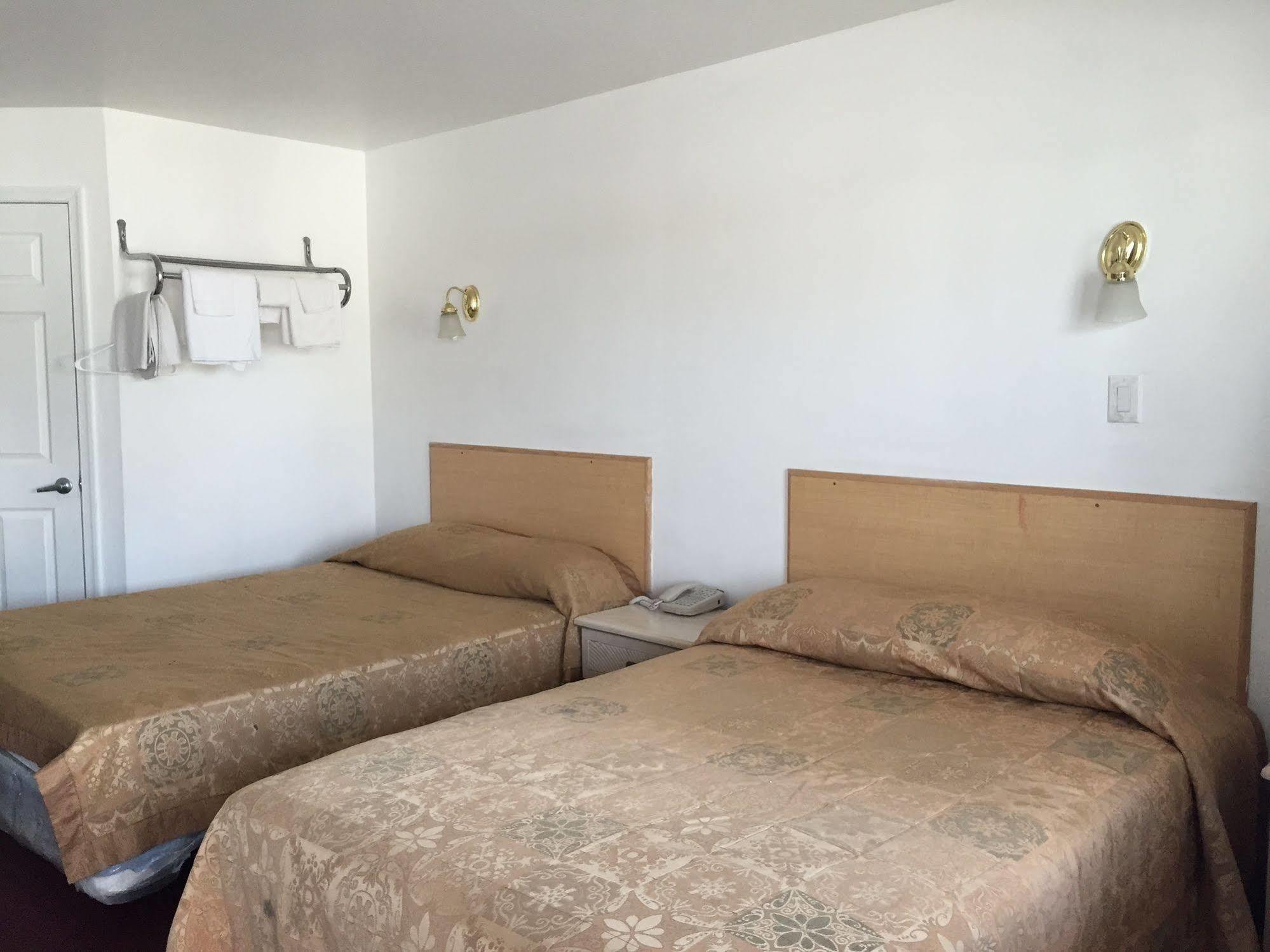 Mayfair Motel Cross Keys Zewnętrze zdjęcie